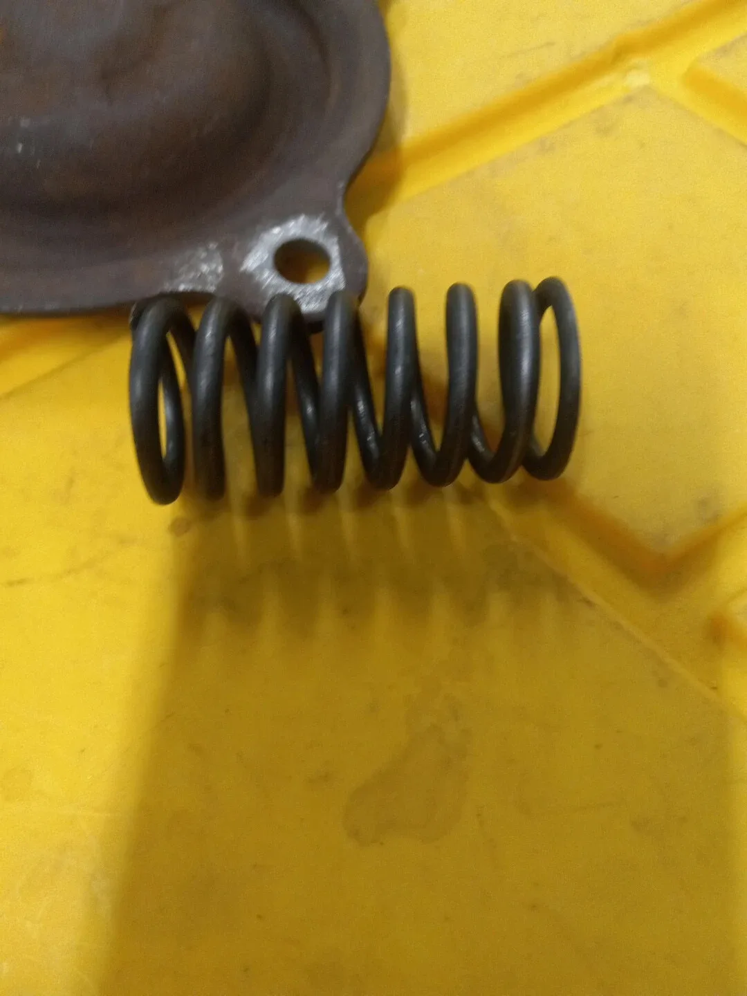 Used Early C-4 Reverse Servo Cover & Servo Spring - Ford Servo image 2