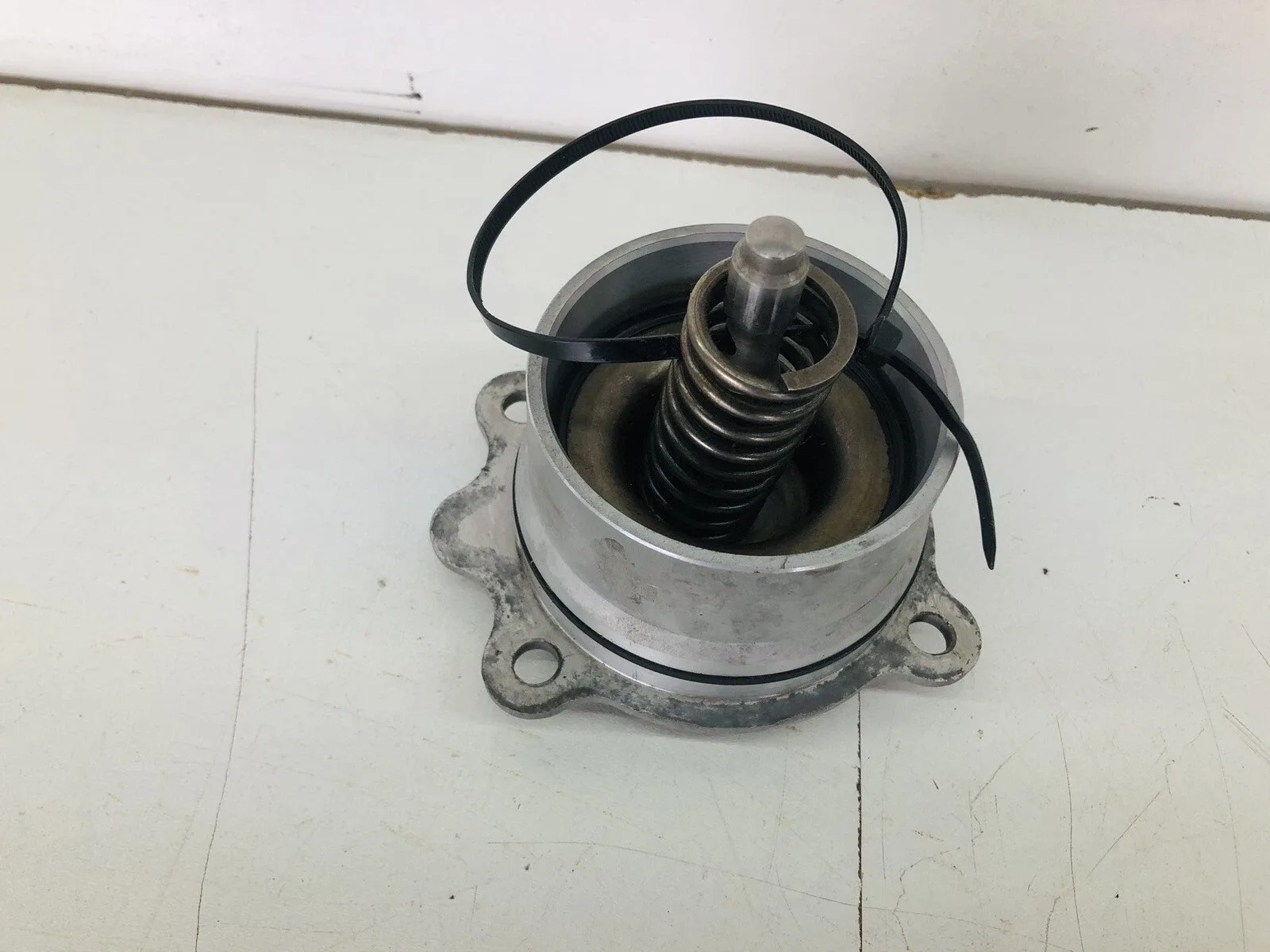 Ford C6 Transmission Servo D3AP-AA (Used) image 3