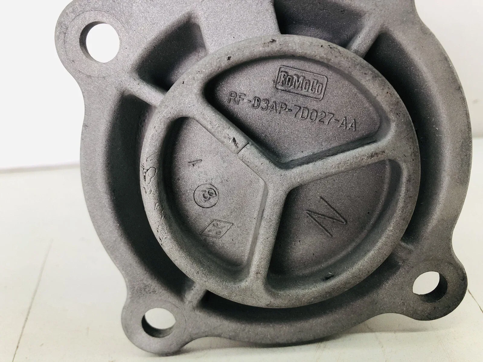 Ford C6 Transmission Servo D3AP-AA (Used) image 4