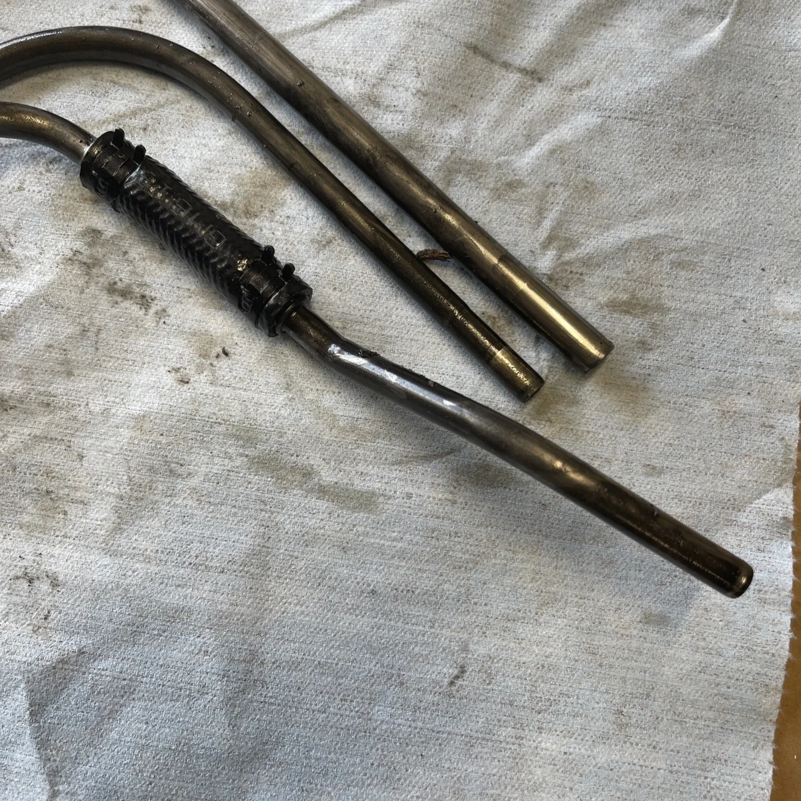 2004 Grand Prix Servo Pickup Tubes - OEM (Used) image 3