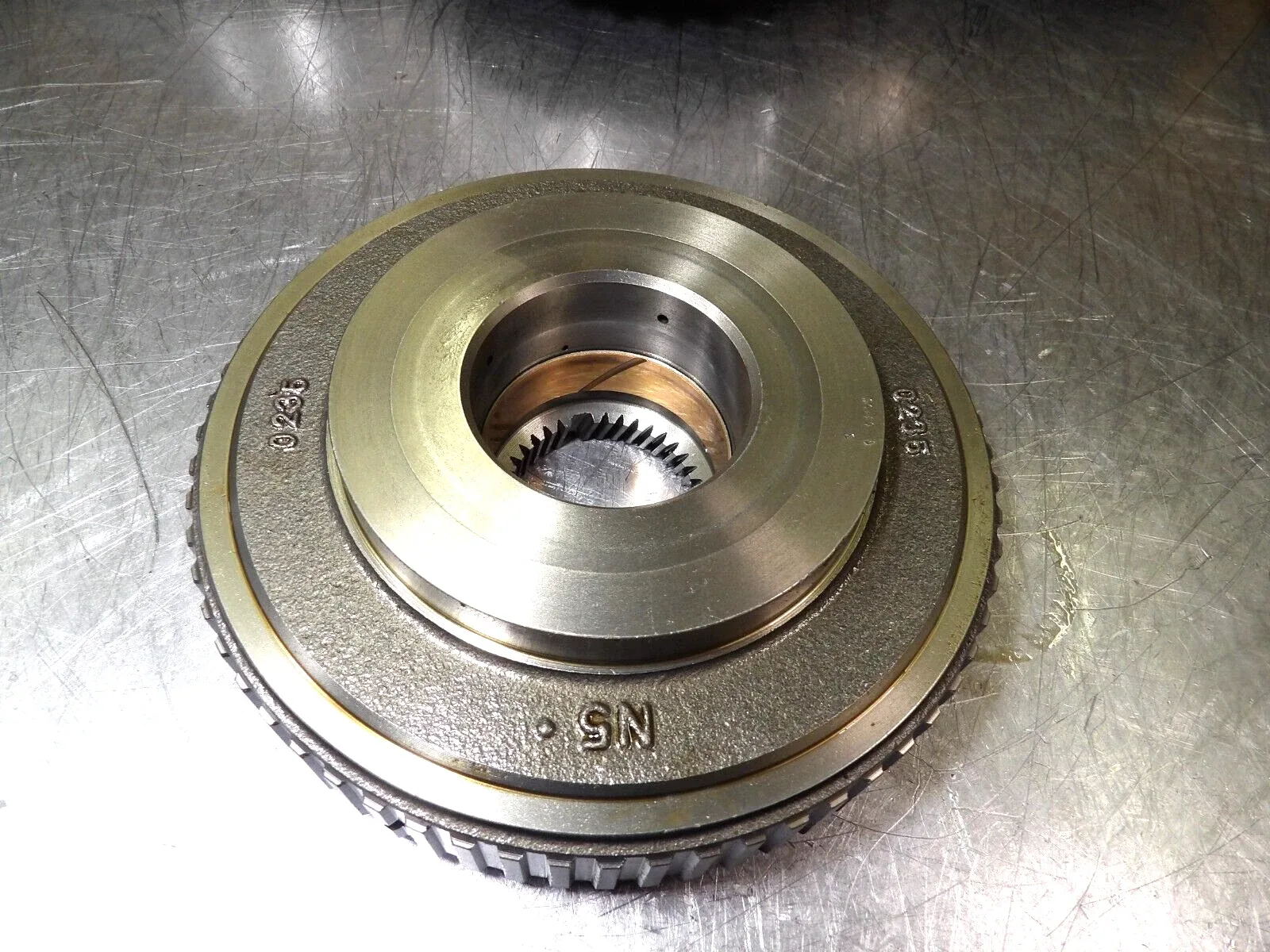 Ford E4OD Coast Clutch Drum (Cast) - Used image 2