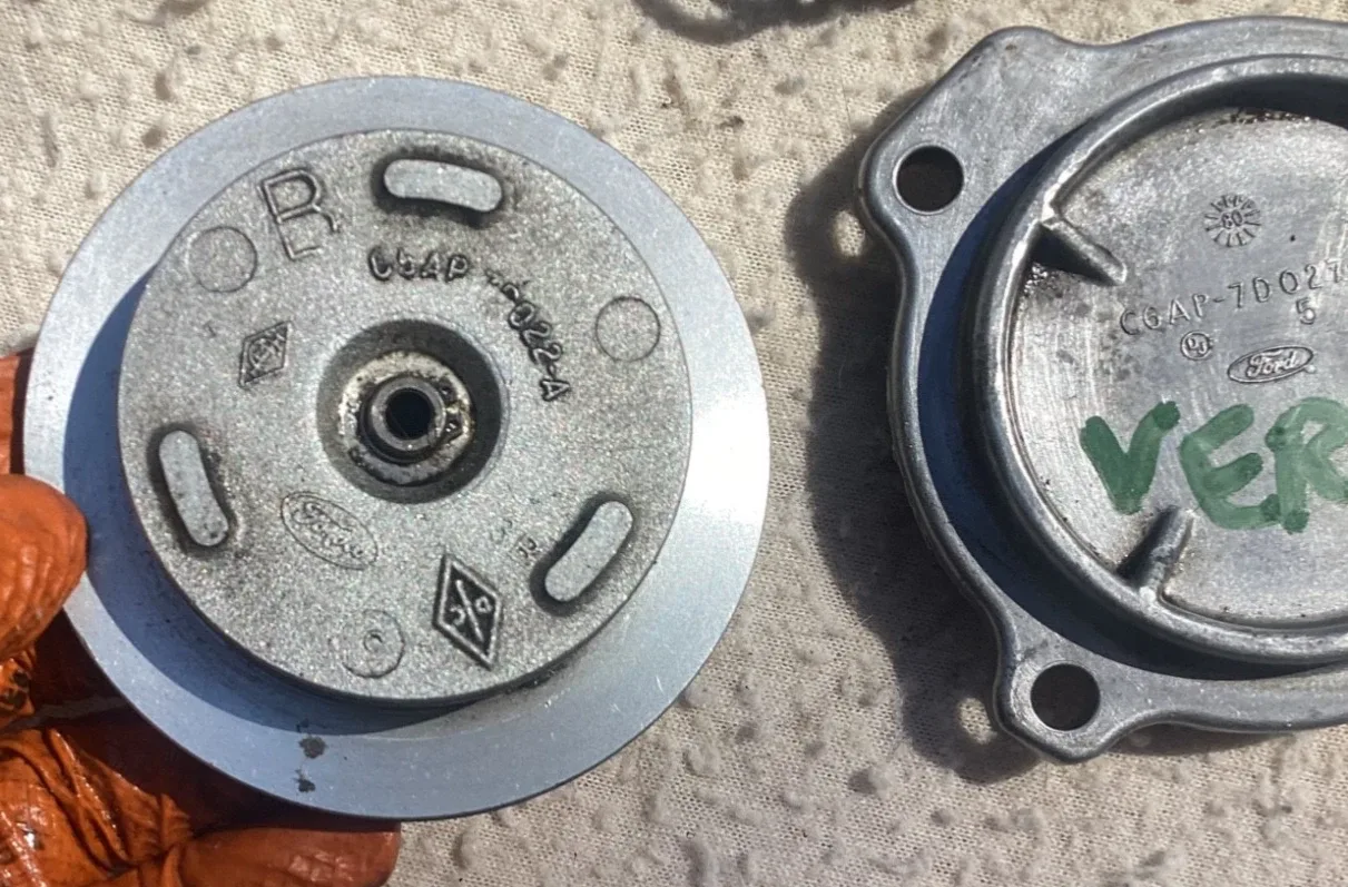 Ford C4 Transmission B Servo OEM Used image 2