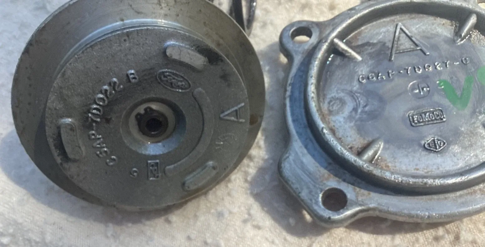 Ford C4 A Servo OEM Used - Piston Pitting, Includes Spring & Bolts image 3