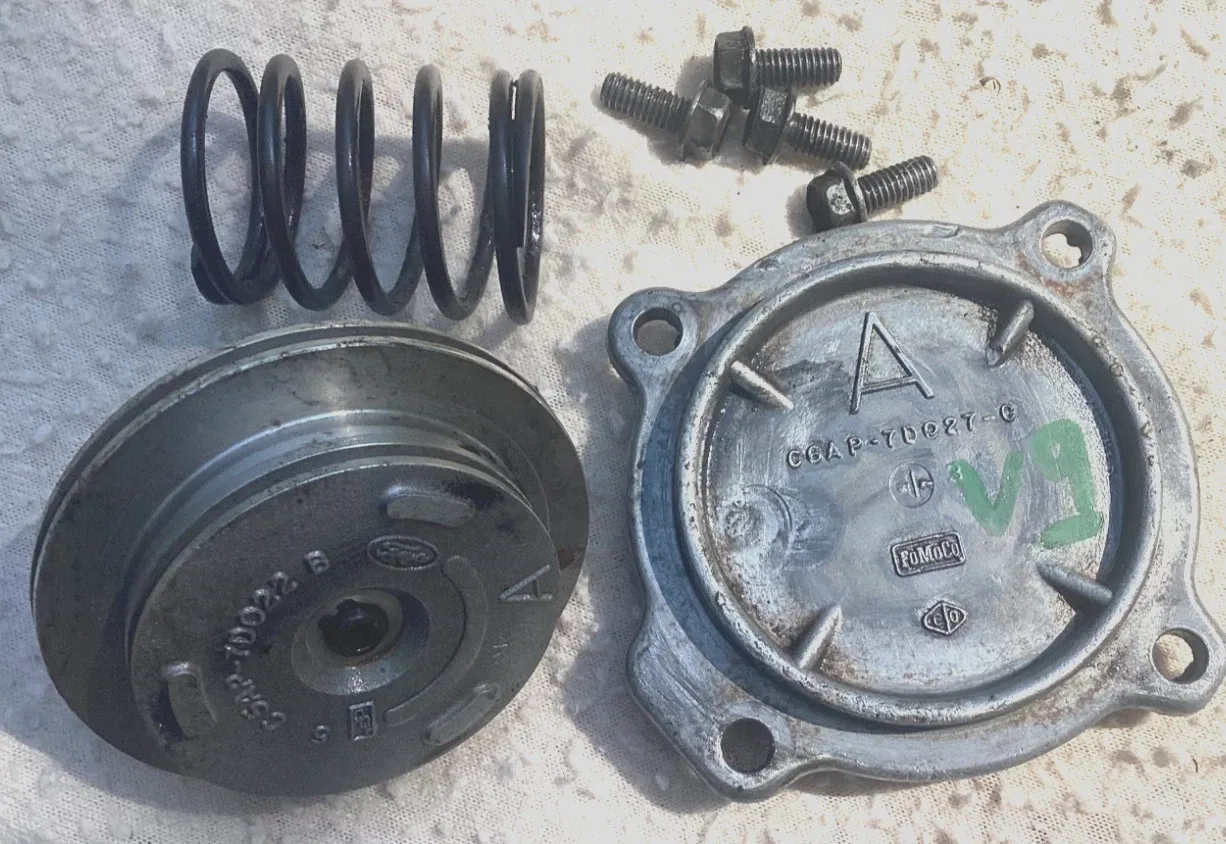 Ford C4 A Servo OEM Used - Piston Pitting, Includes Spring & Bolts
