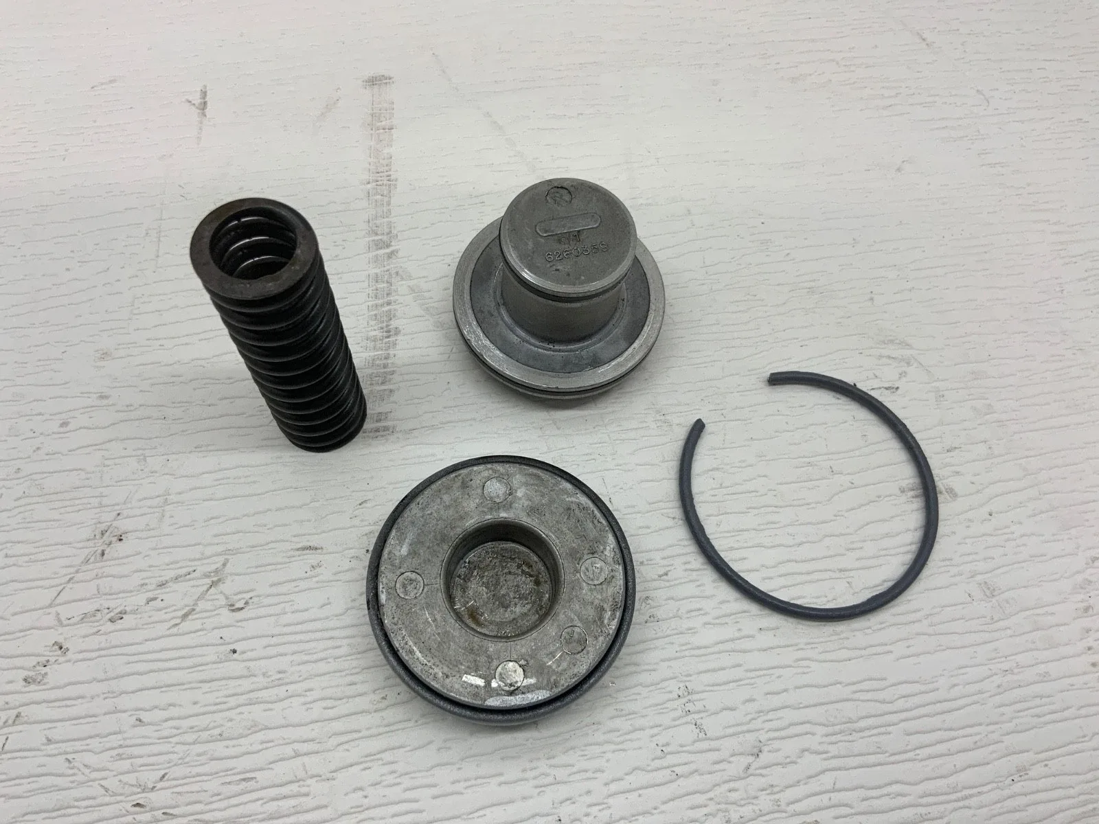 TH350 Intermediate Servo Assembly 6260359 GM (Chevrolet, Pontiac) image 4
