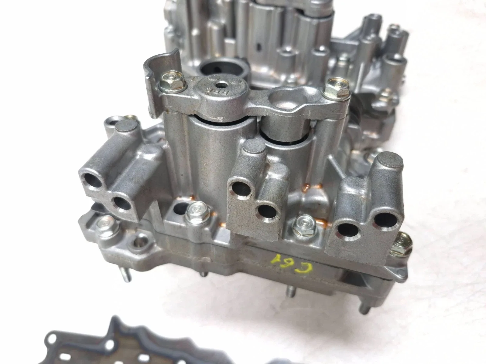 2007 Honda Fit Automatic Transmission Servo Body  OEM image 4