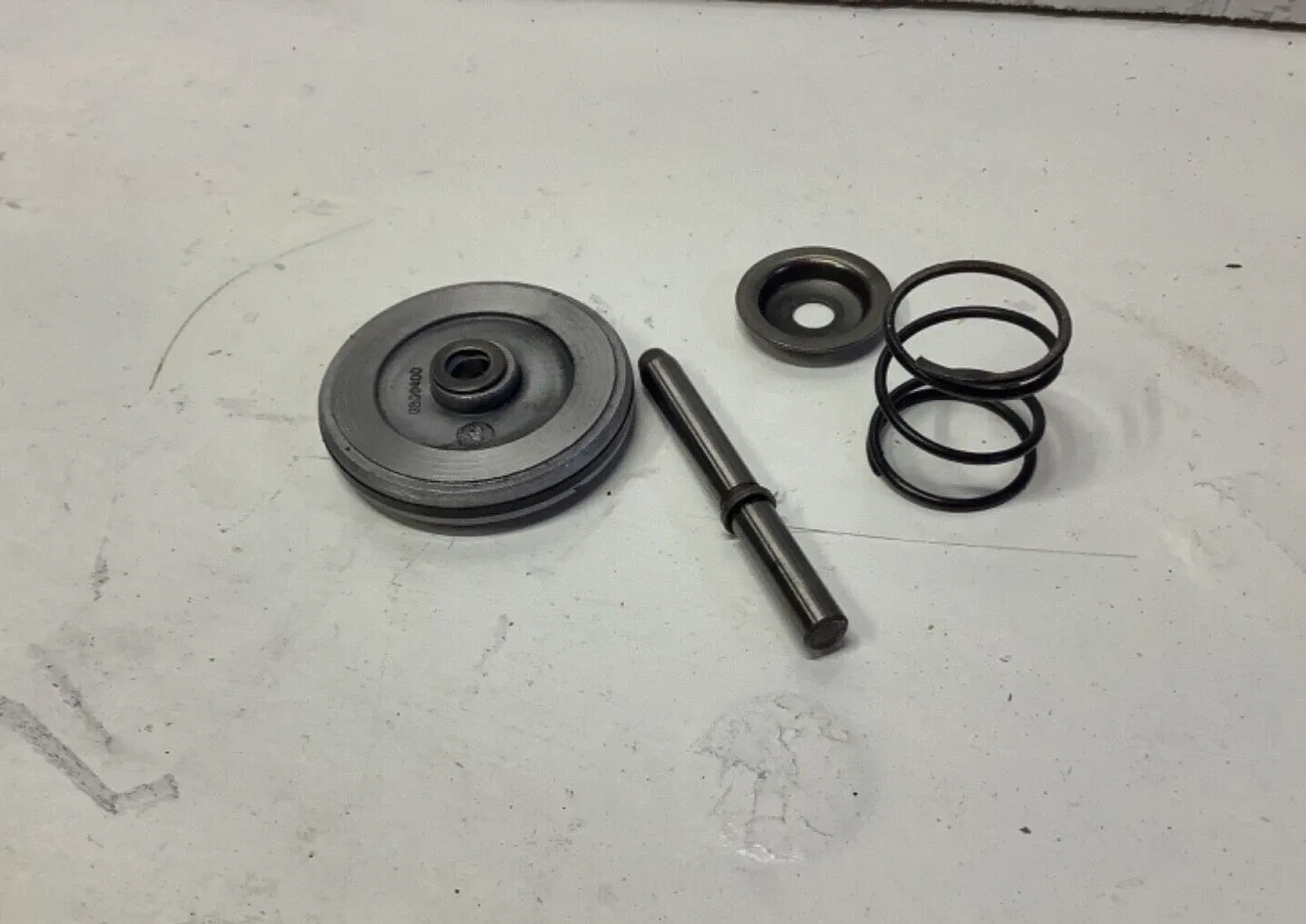 GM TH350 Turbo Servo Piston Band Kickdown Assembly #1 6261177 image 4
