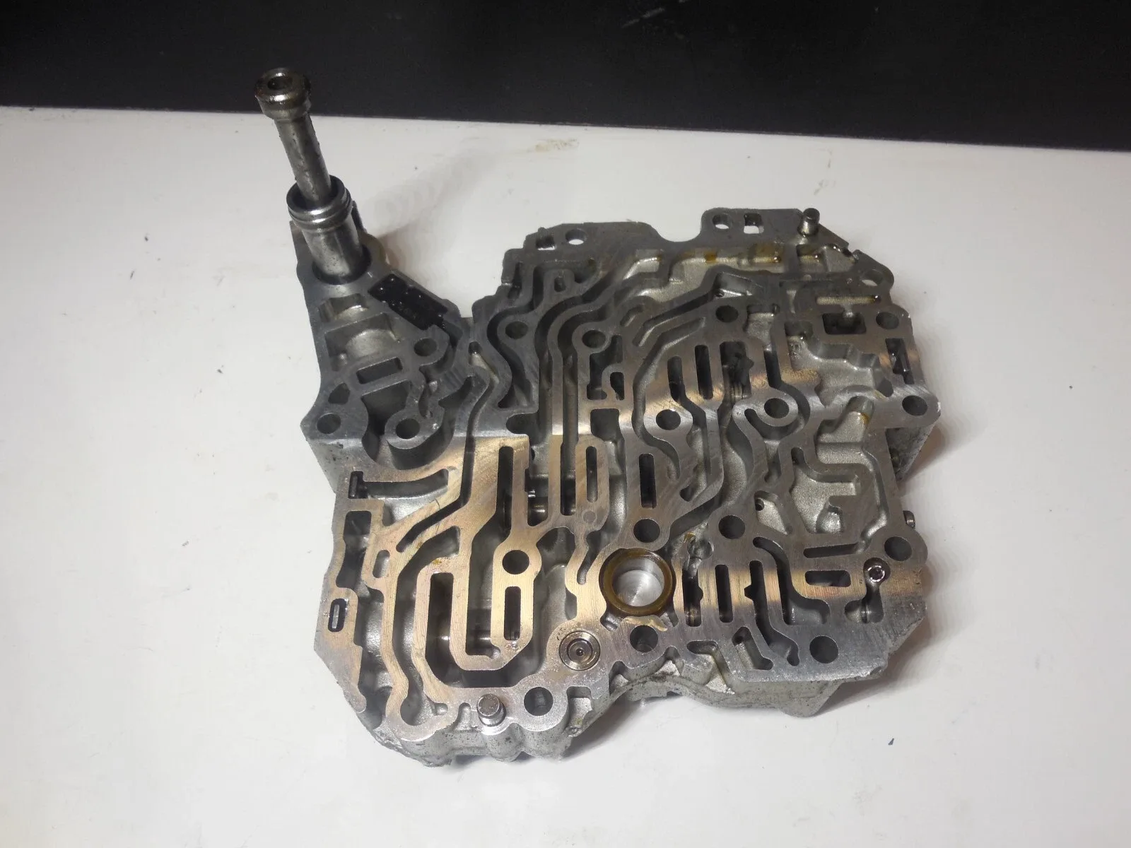 2007 Audi A6/A4 Transmission Valve Body G2B7009 image 3