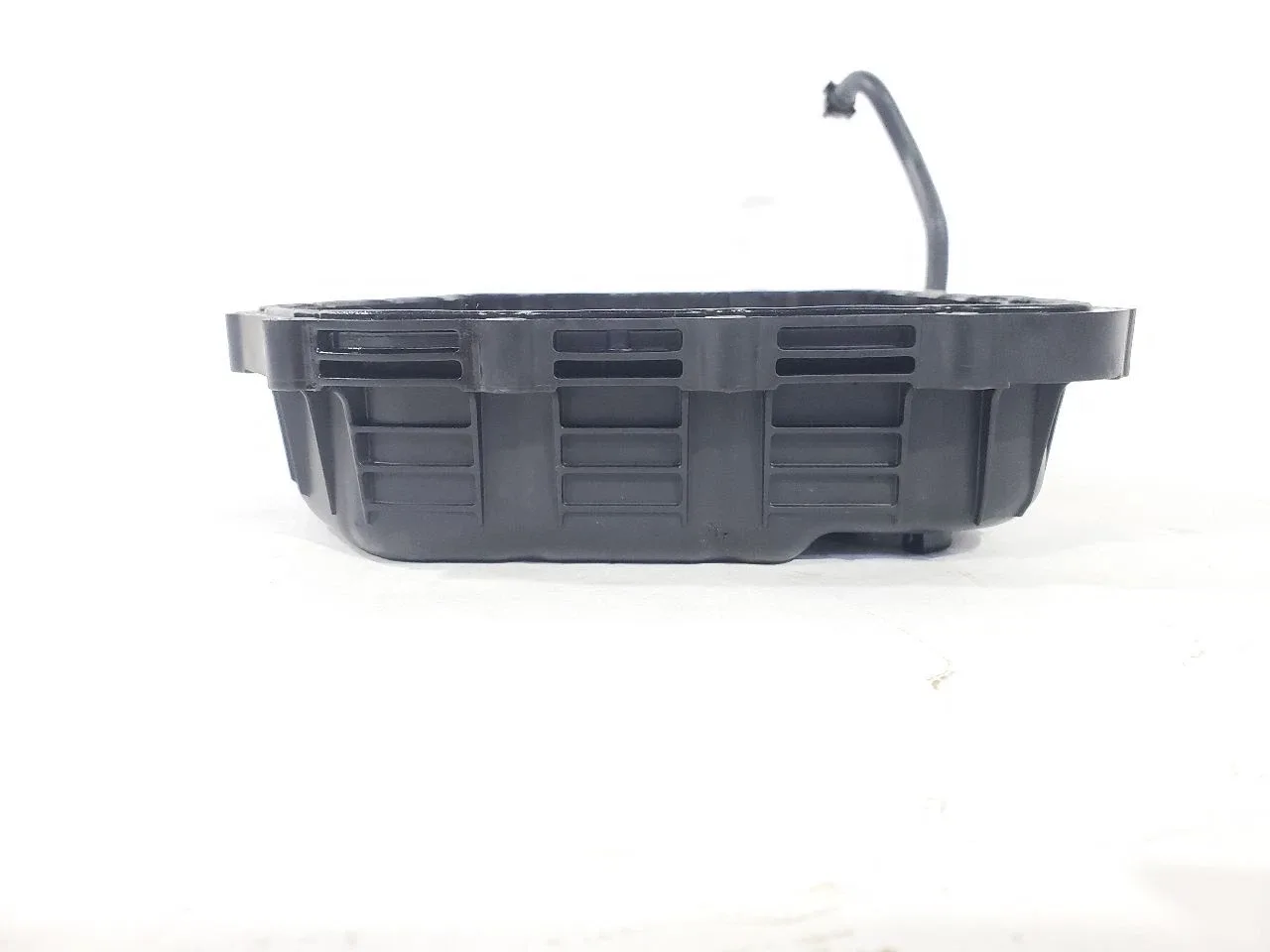 Transmission Pan 3.3L OEM 2013 Hyundai Azera image 4