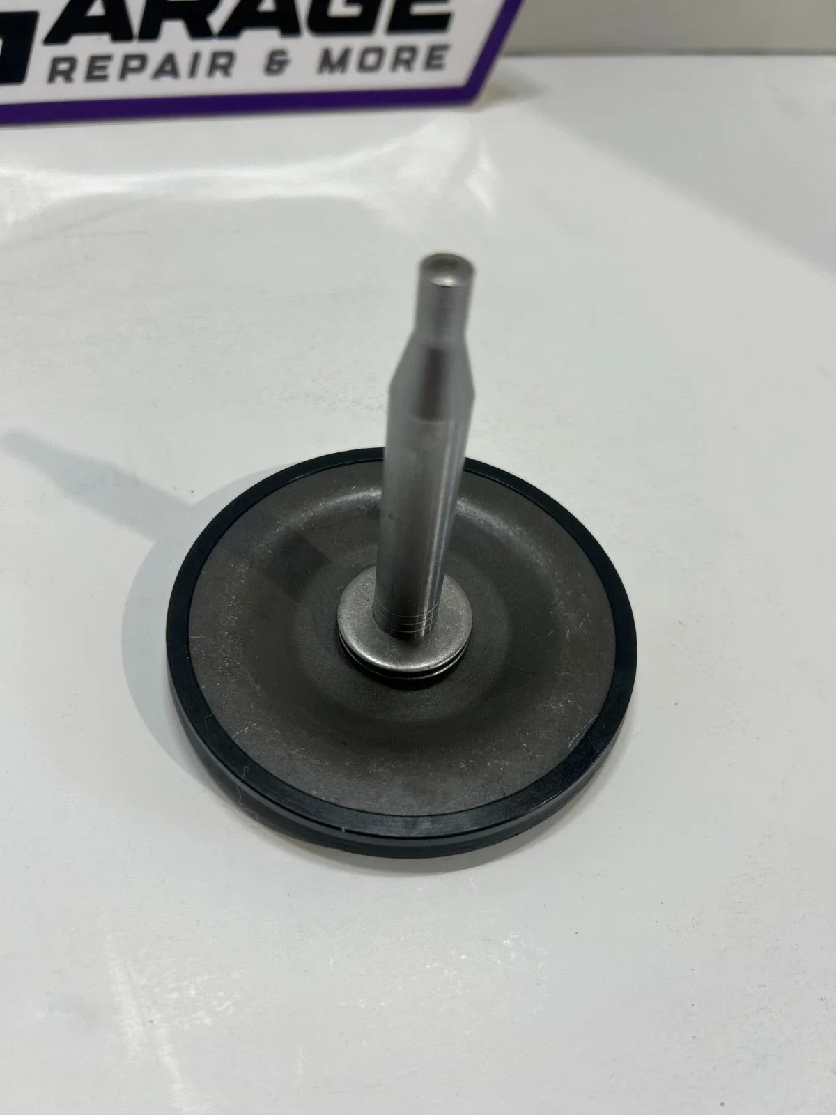 Ford 3-Ring Reverse Servo Piston & Cover for AOD/AODE/4R70/4R75 transmissions image 2