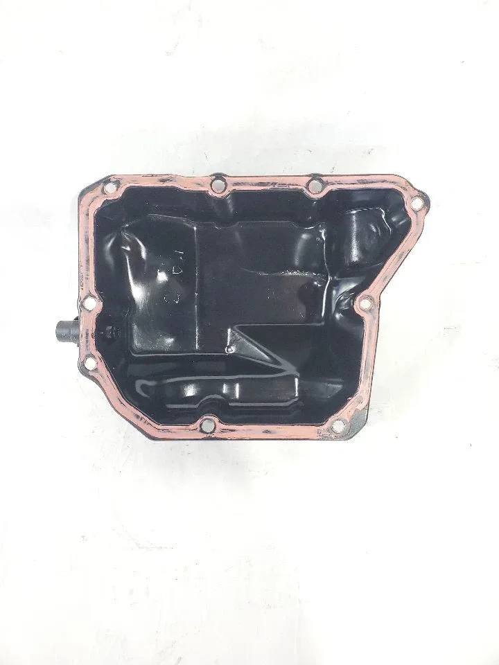 2007 Volvo C70 Transmission Pan MPN 6437053 image 2