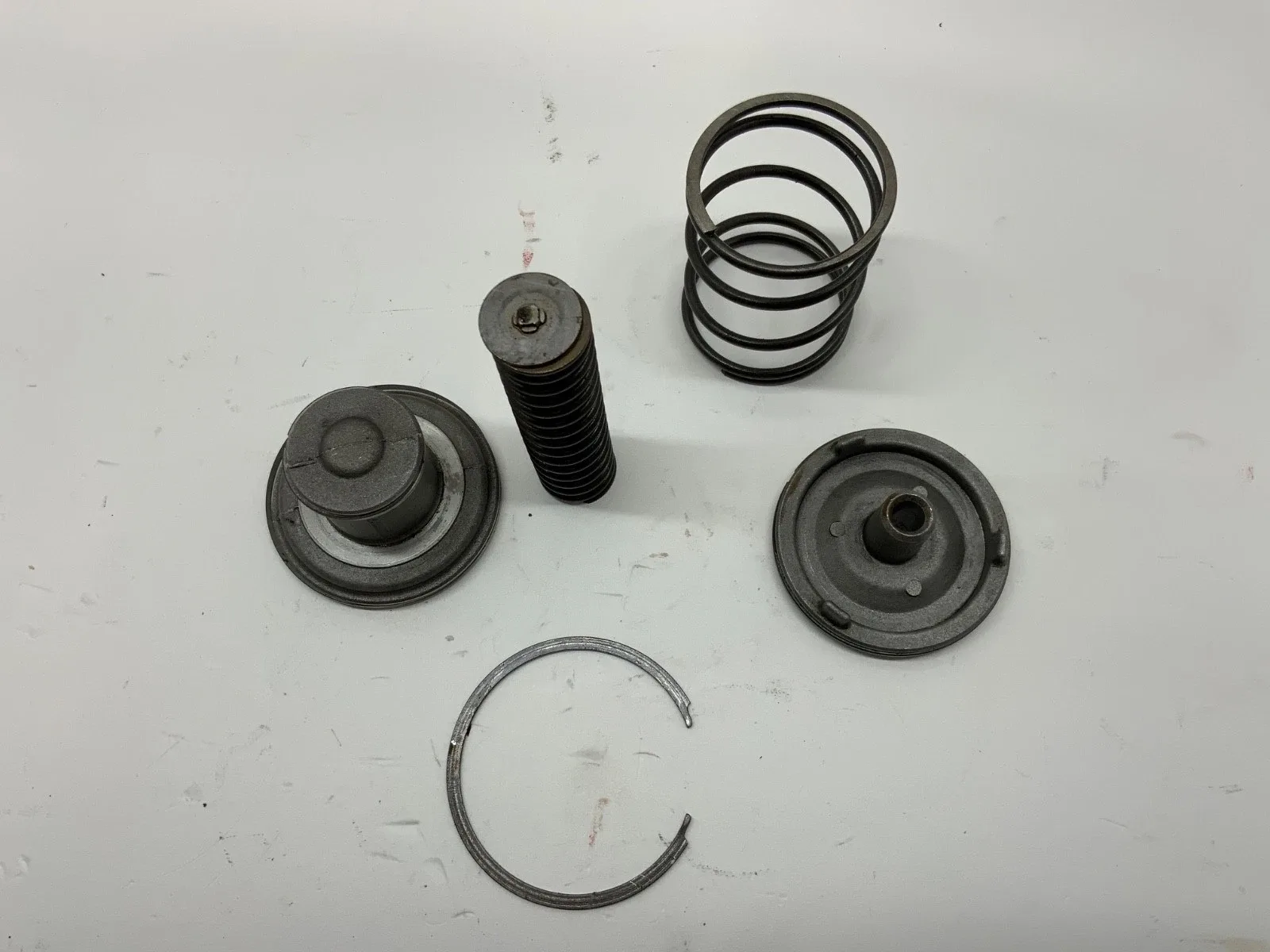 Mopar 727 TorqueFlite Front Servo Assembly 2124850/2124856 image 2