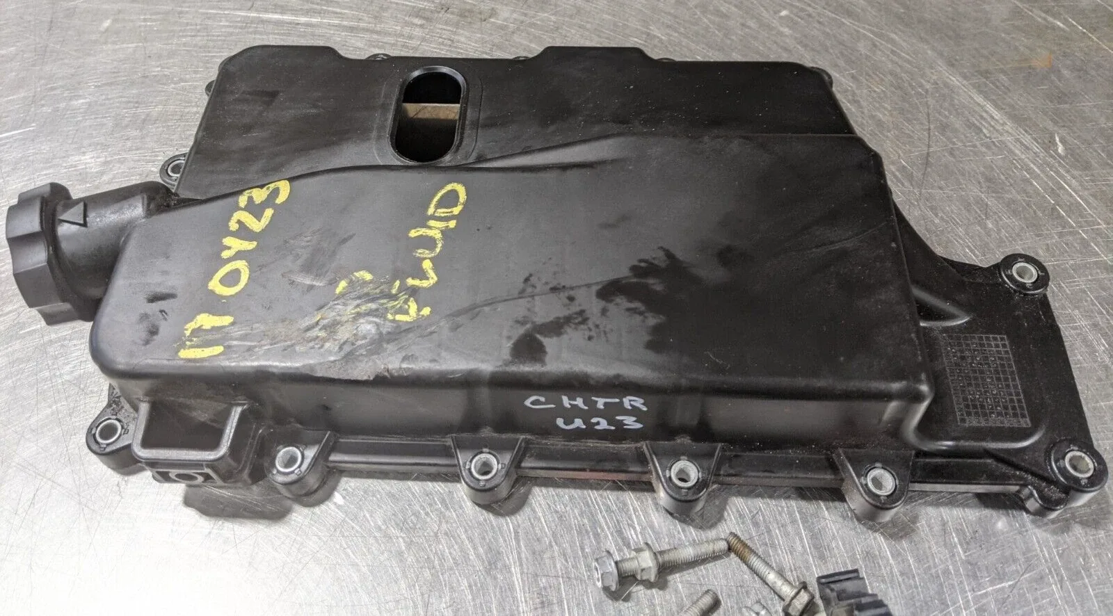 Chevrolet Traverse Automatic Valve Body Cover 24245264 image 2