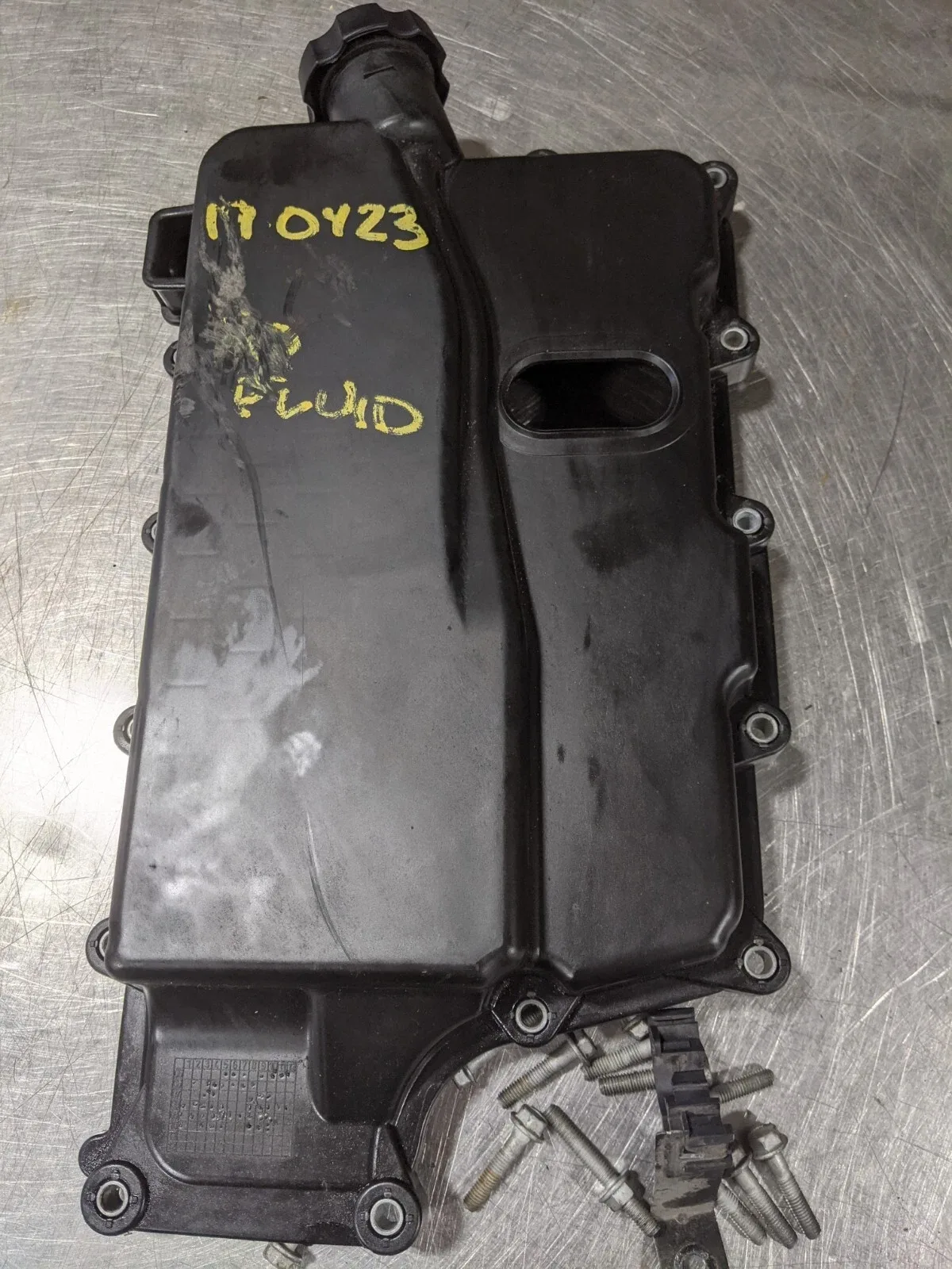Chevrolet Traverse Automatic Valve Body Cover 24245264