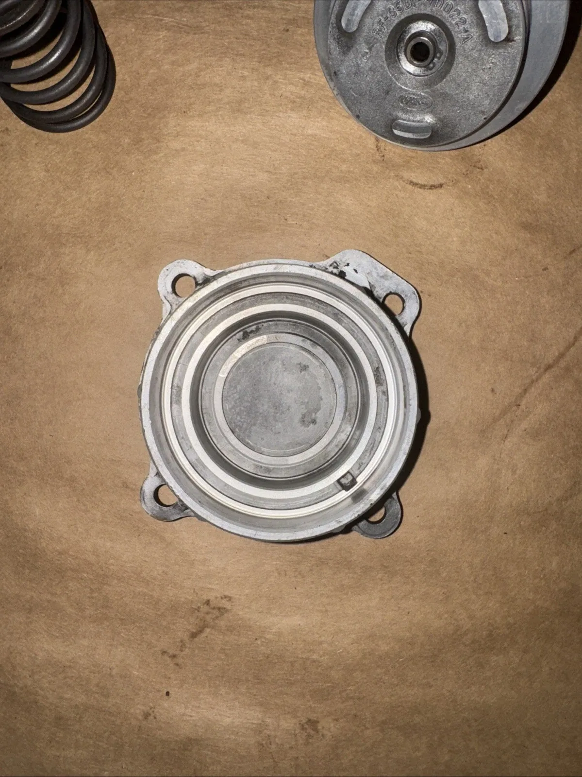 Ford C4 Intermediate Servo & Cap (Used) - Servo Assembly image 3