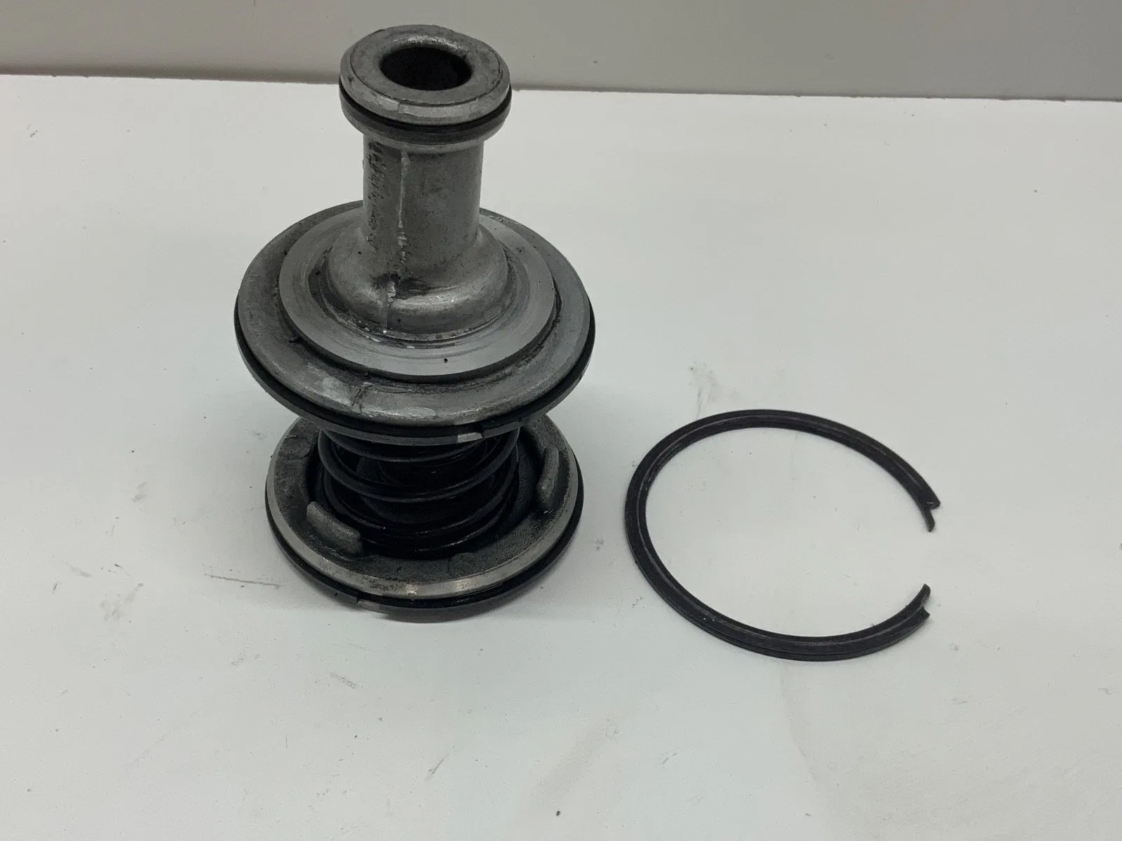 1972-1979 Mopar 904 Kickdown Servo Assembly O5102-3410332 image 3