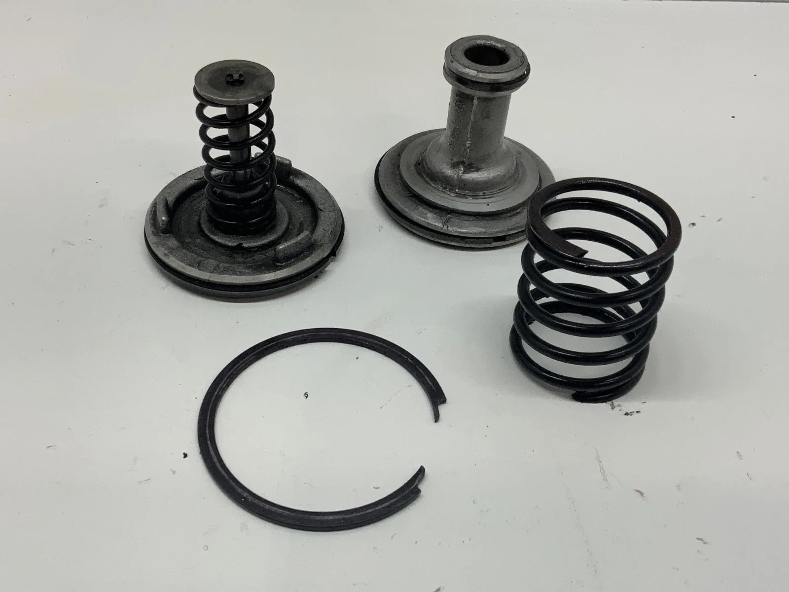 1972-1979 Mopar 904 Kickdown Servo Assembly O5102-3410332