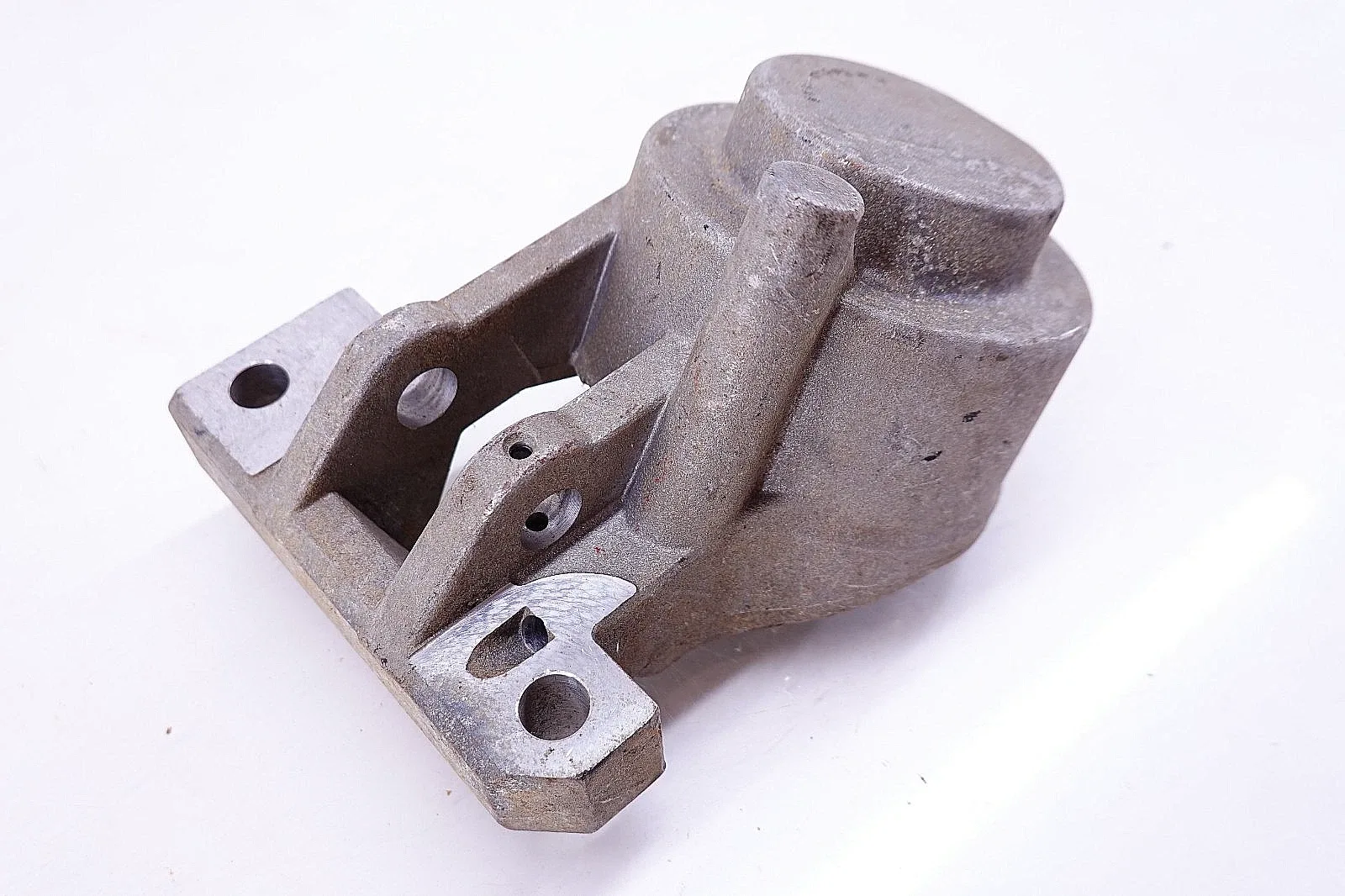 Fordomatic Rear Servo Housing PBB-77405-A (C54-4) - Ford NOS image 2