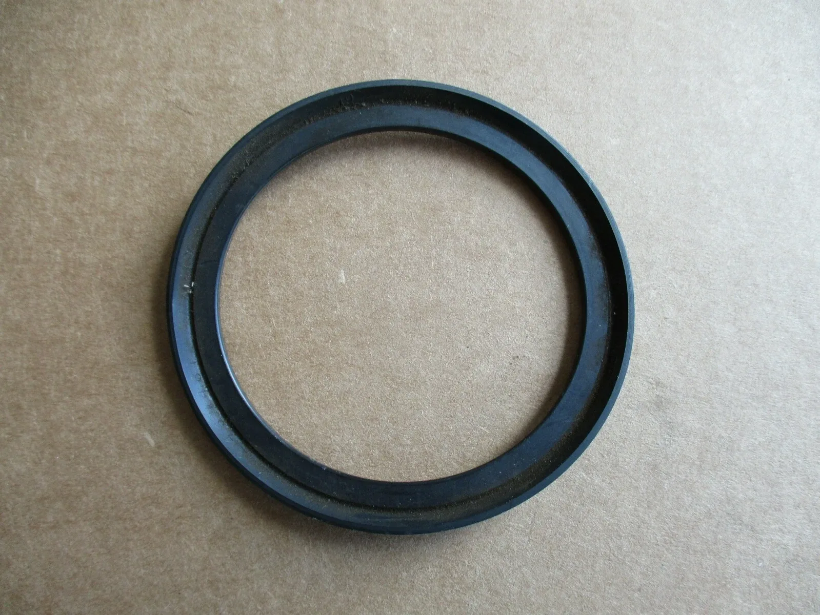 MoPar Reverse Servo Piston Seal - NOS - '70'-80's Jeep - P/N J8120993 image 2