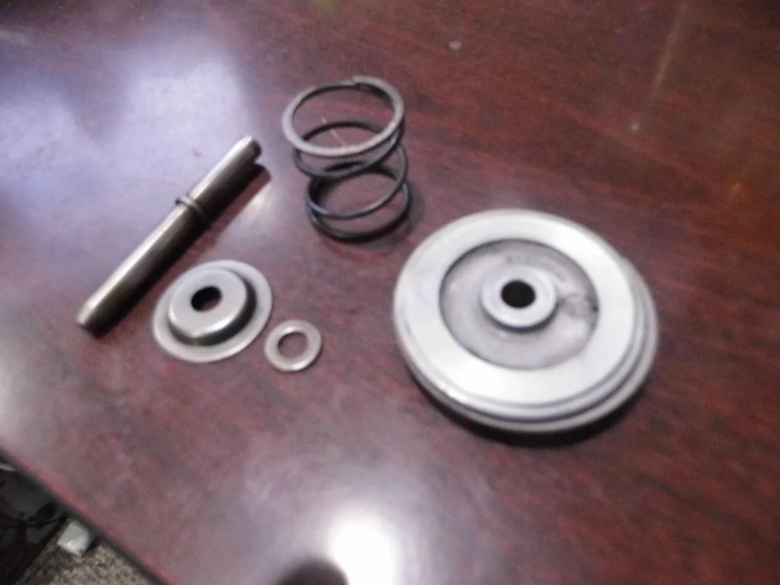 GM Chevrolet Turbo 350 (THM350) 2nd/Overrun Kickdown Servo Assembly image 2