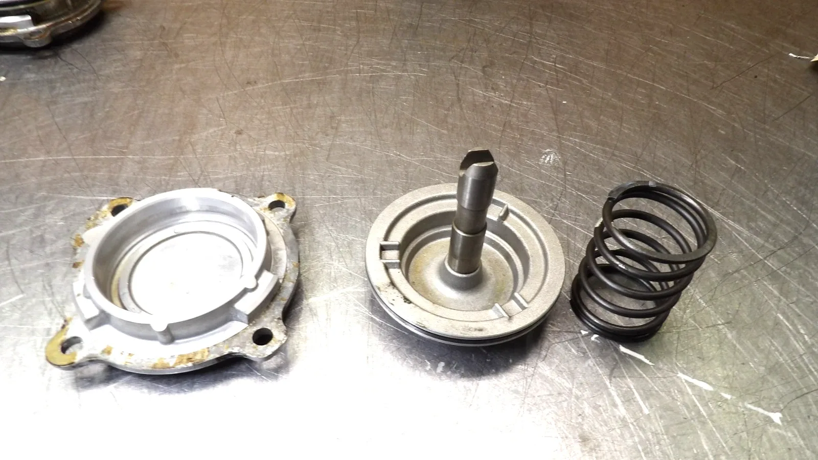 Ford   C-4  Automatic Transmission  "  Intermediate Band Servo  "   Very Good image 4