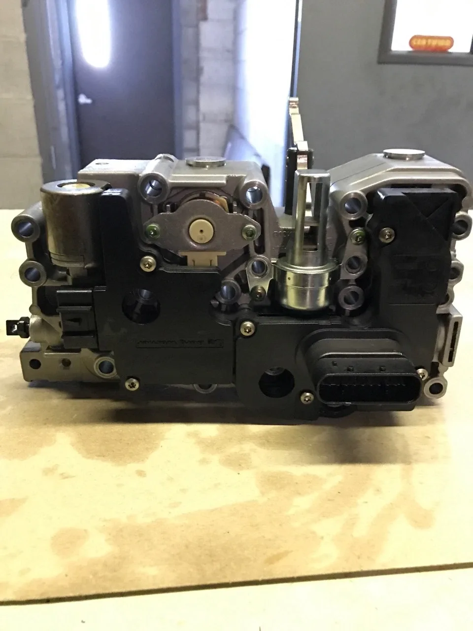 Saturn Vue / Ion CVT VT-20/VT25-E Valve Body - 24224937 image 2