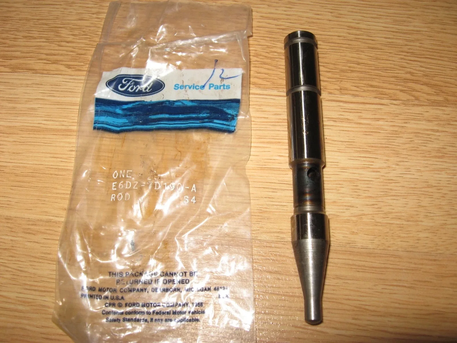 NOS Ford Low & Intermediate Servo Rod E6DZ-7D190-A AXOD 1986 - 1989 Taurus OEM