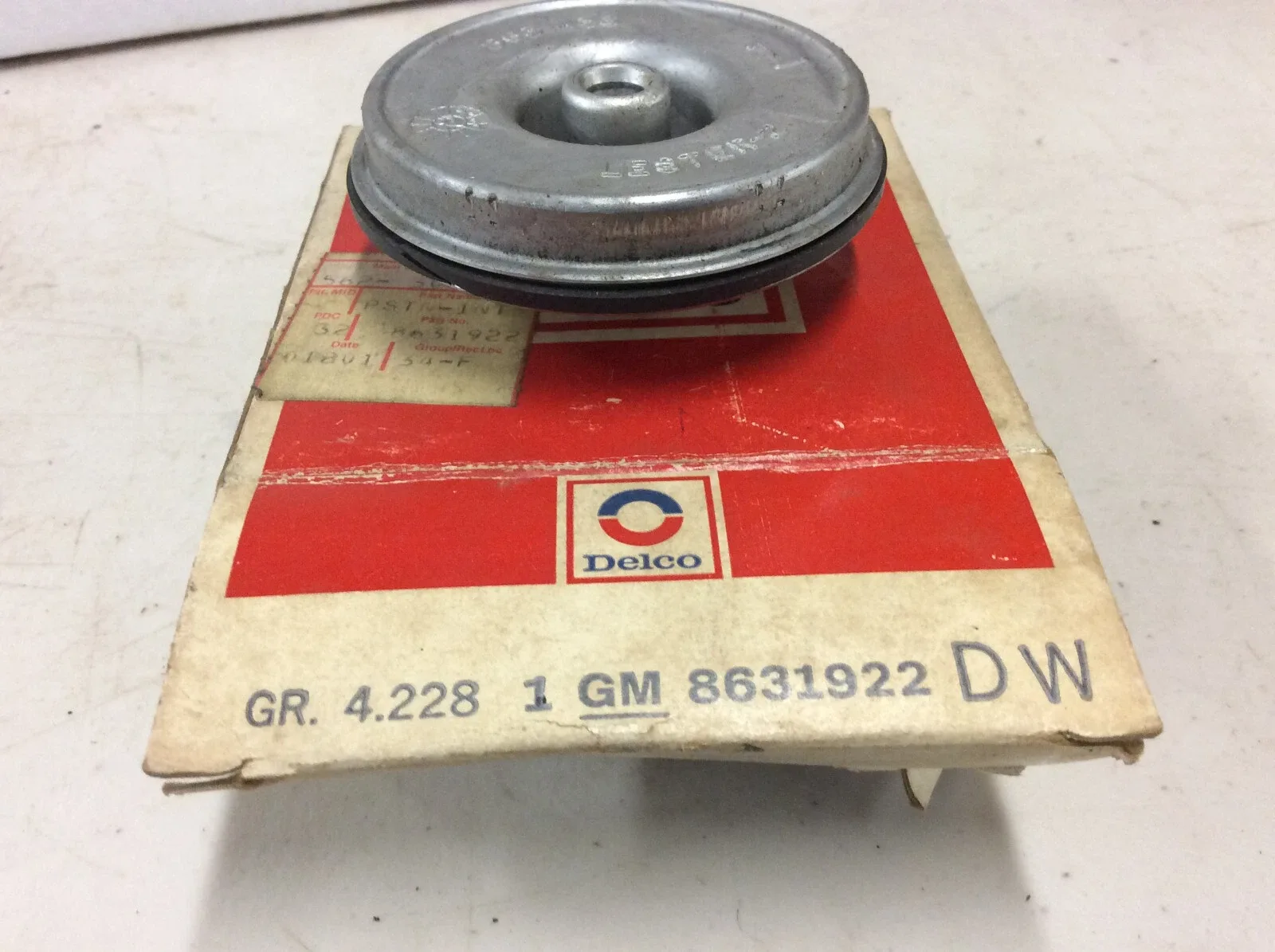 NOS 80 81 X Body Auto Transmission Servo Piston MW9 8631922 1980 1981 image 3