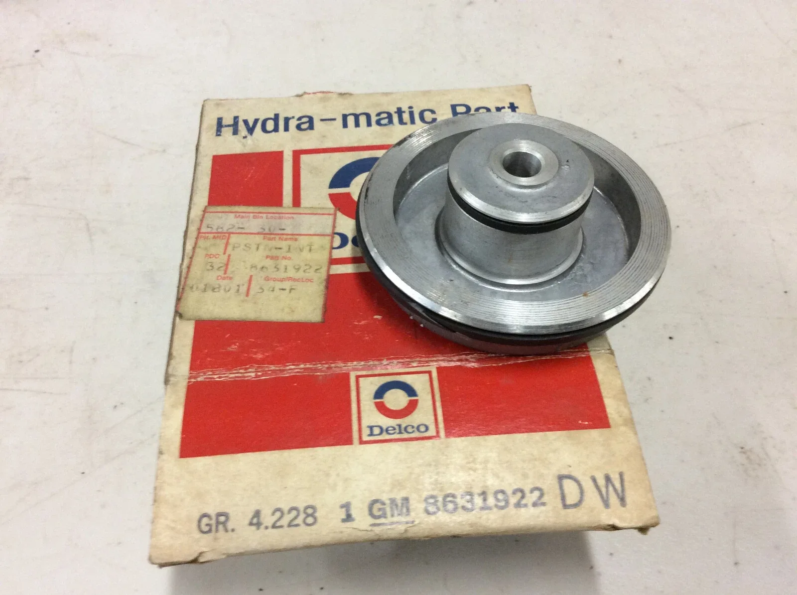 NOS 80 81 X Body Auto Transmission Servo Piston MW9 8631922 1980 1981