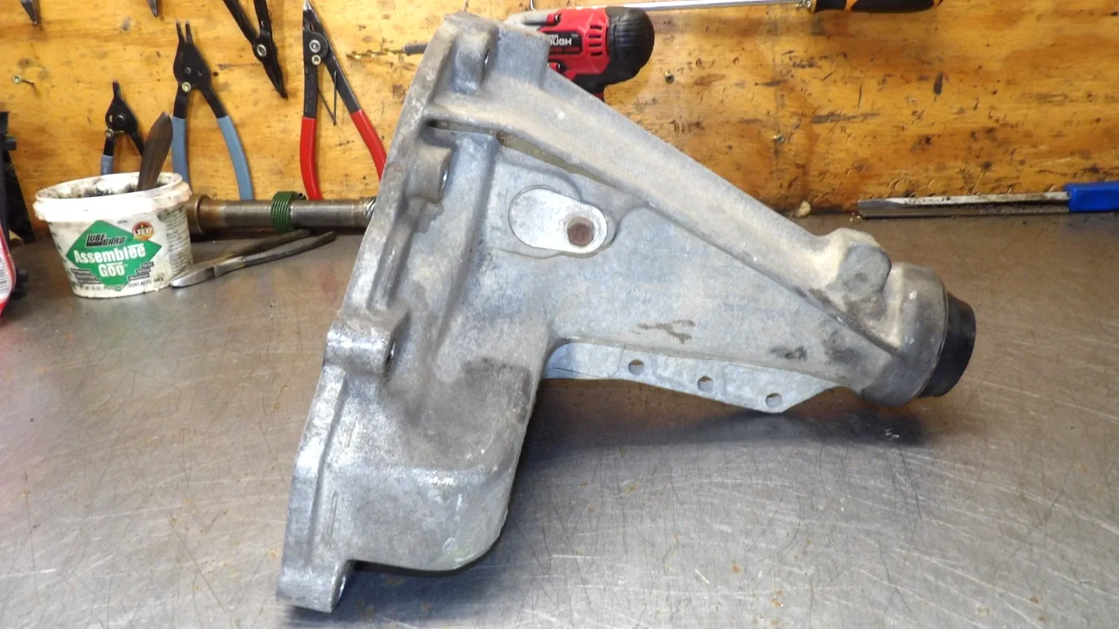 Ford E4OD 2-Wheel Drive Tail Shaft Housing