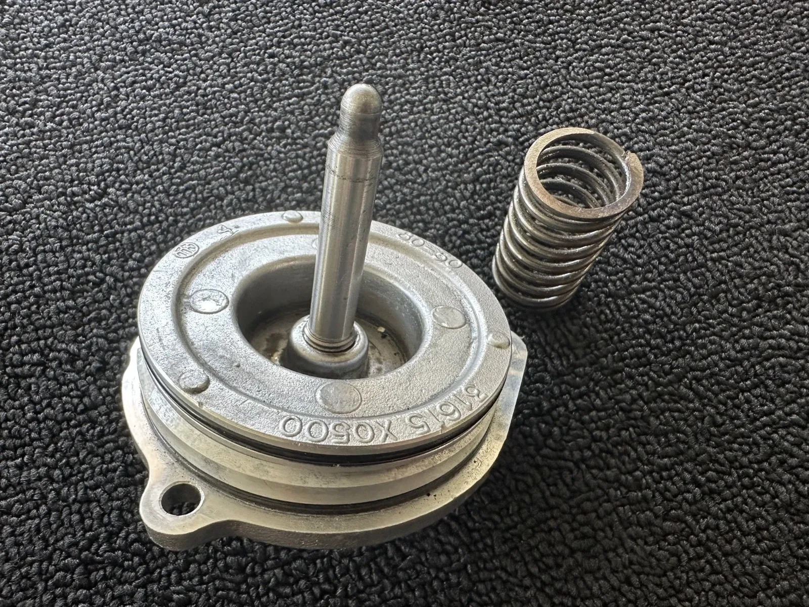 1980 Datsun Nissan 280ZX AUTOMATIC TRANSMISSION 3N71B Planetary BAND SERVO image 4