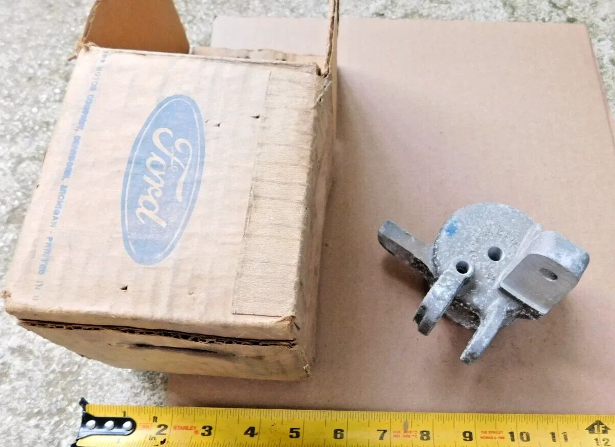 1970-1972 Ford Cruise-O-Matic Front Band Servo Body D0AZ-7A094-A