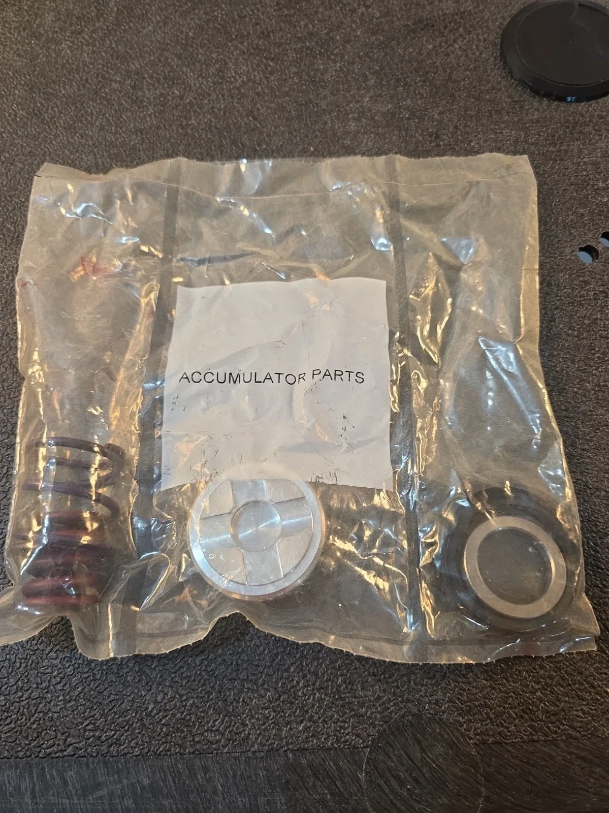 Automatic Transmission Servo & Accumulator Piston Seal Spring Overhaul Kit image 2