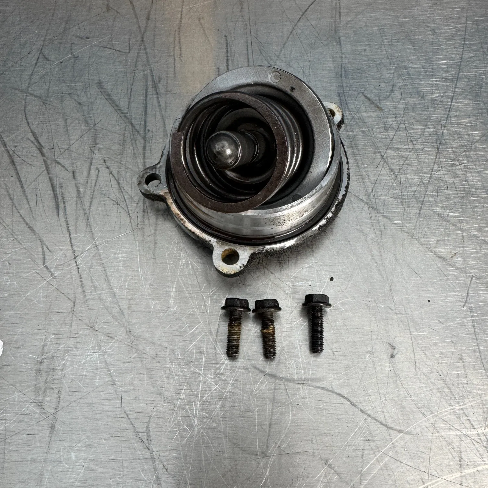 1998-2004 Cadillac Seville 4T80E Servo Piston Assembly
