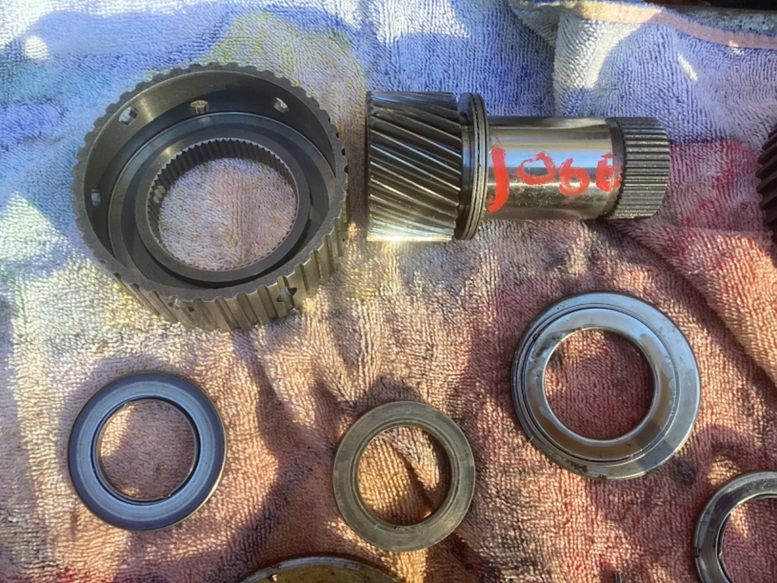 1994 Ford AODE Miscellaneous Transmission Parts Lot image 2