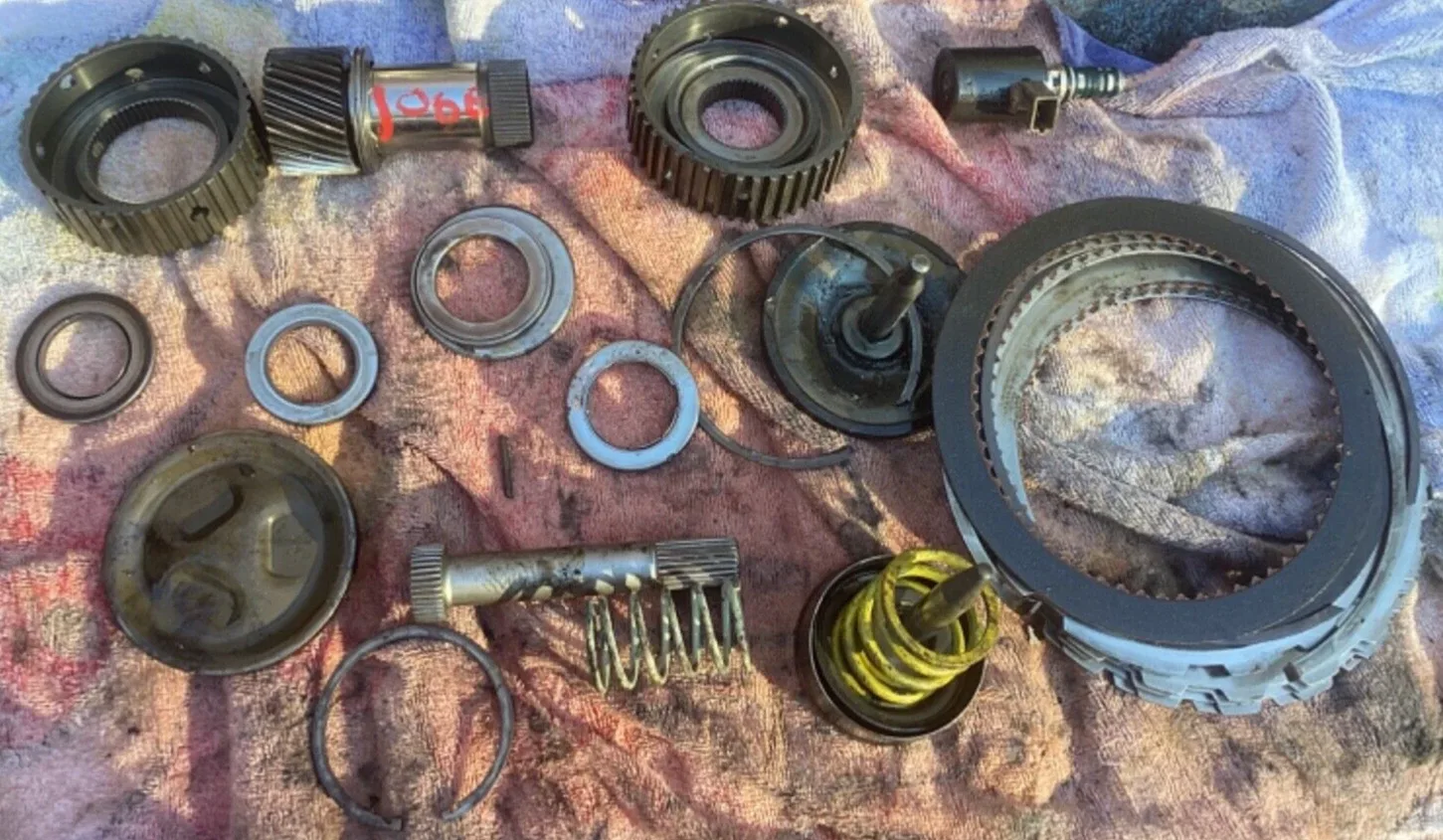 1994 Ford AODE Miscellaneous Transmission Parts Lot