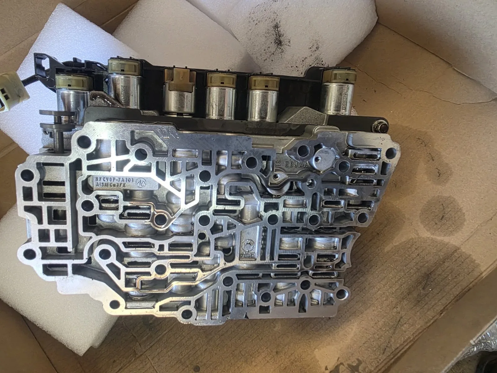 Ford 6F35 Valve Body with Solenoid Assembly - MPN 6F35 image 2