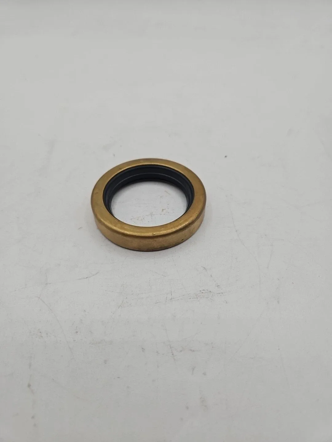 Bentley Oil Seal RG-6640 for Servo to Automatic Gearbox image 3