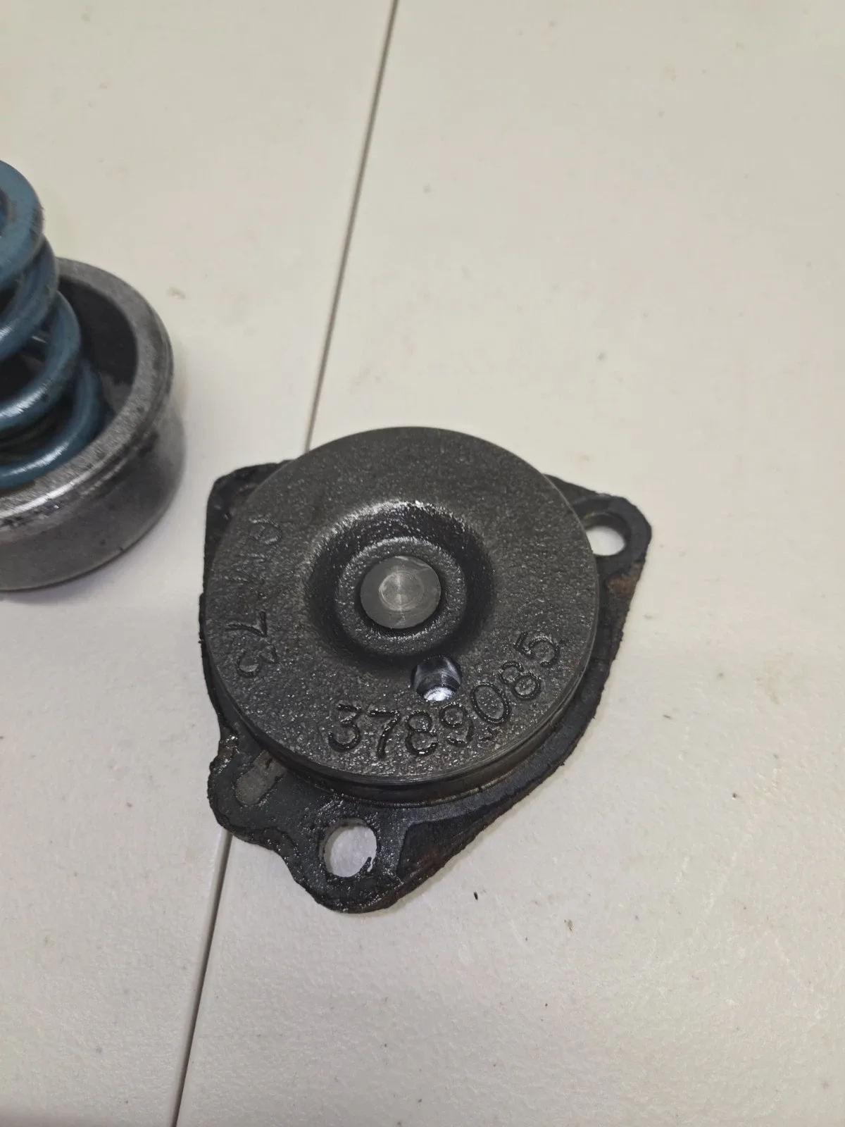 GM Powerglide 2-Speed Transmission Band Servo Pin, Piston & Spring (OEM) image 2
