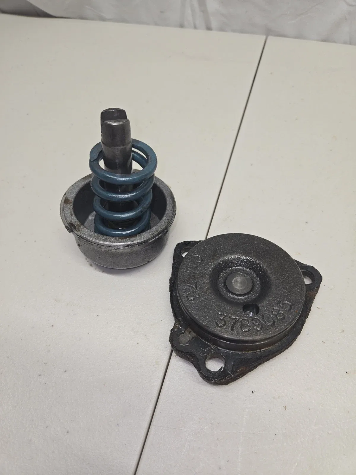 GM Powerglide 2-Speed Transmission Band Servo Pin, Piston & Spring (OEM)