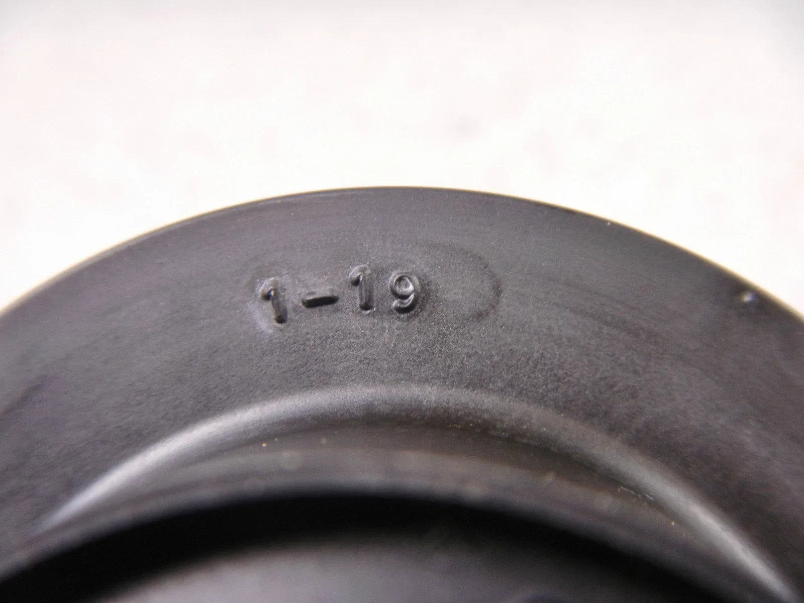 77 FORD C6 335 AUTO TRANSMISSION INTERMEDIATE SERVO PISTON image 4