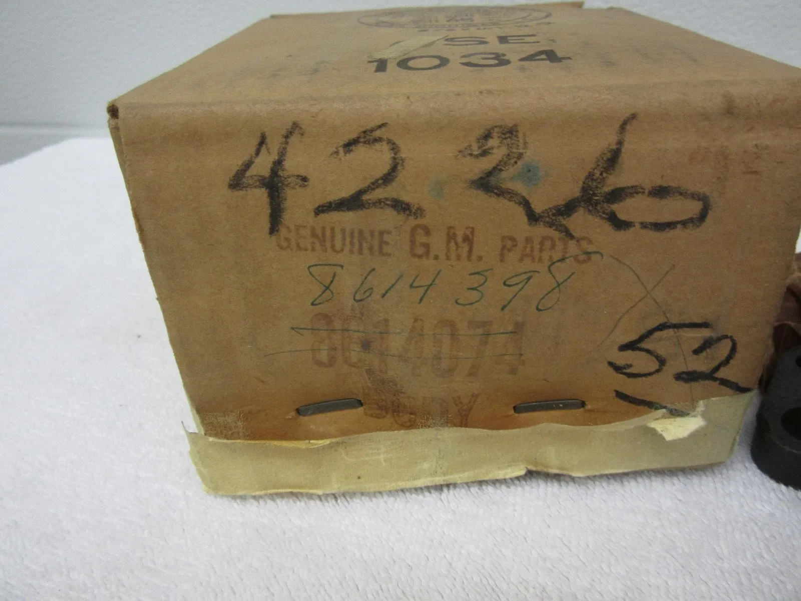 NOS 1952 Oldsmobile Hydramatic Transmission Front Servo Body  GM 8614398 dp image 2