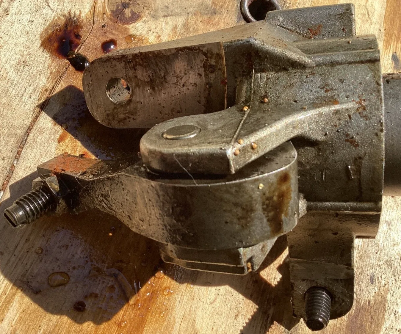 1975 Ford FMX Front Servo Assembly (Used OEM) image 4