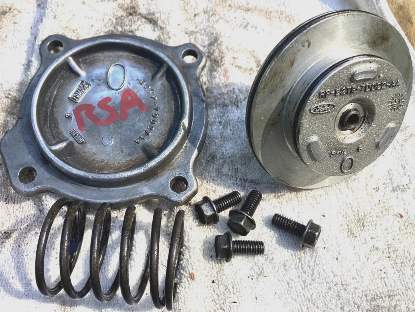 Ford C4/C5 O Servo OEM Used with Spring & Bolts