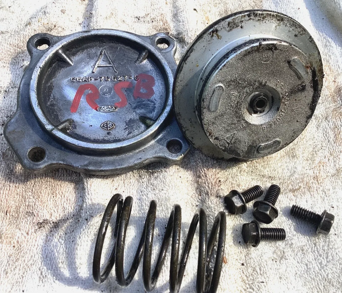 Ford C4 A Servo OEM Used (with Spring & Bolts)