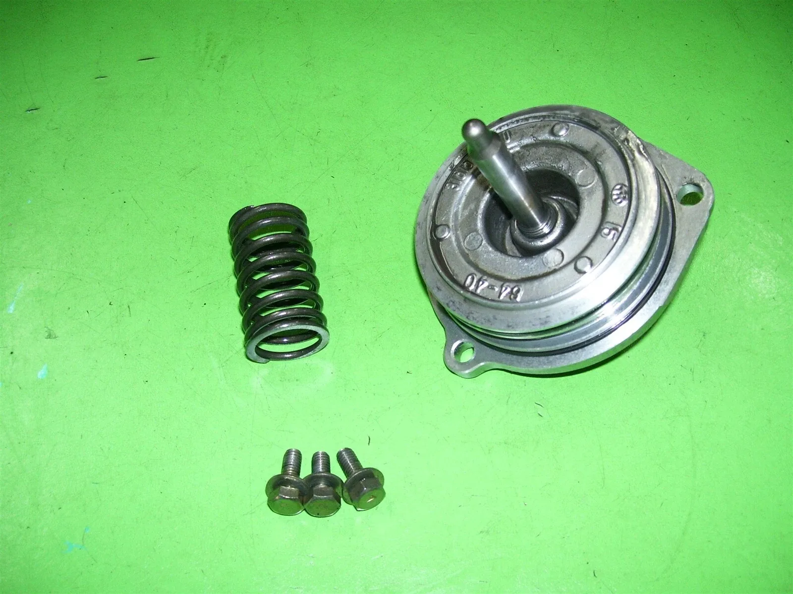 1980 Datsun 280ZX Automatic Transmission Band Servo image 2