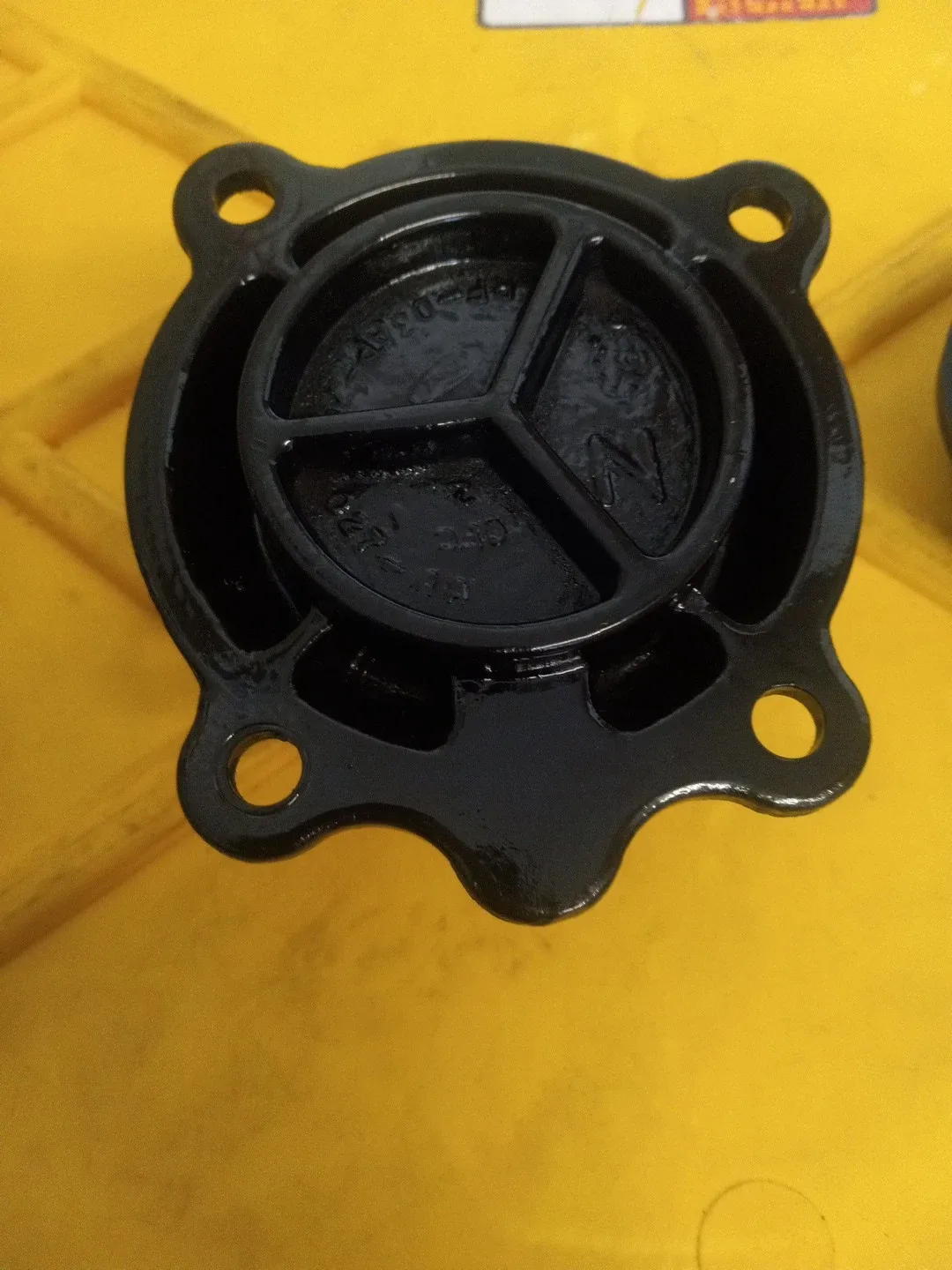 C-6 N Servo Cover with New Piston - Used