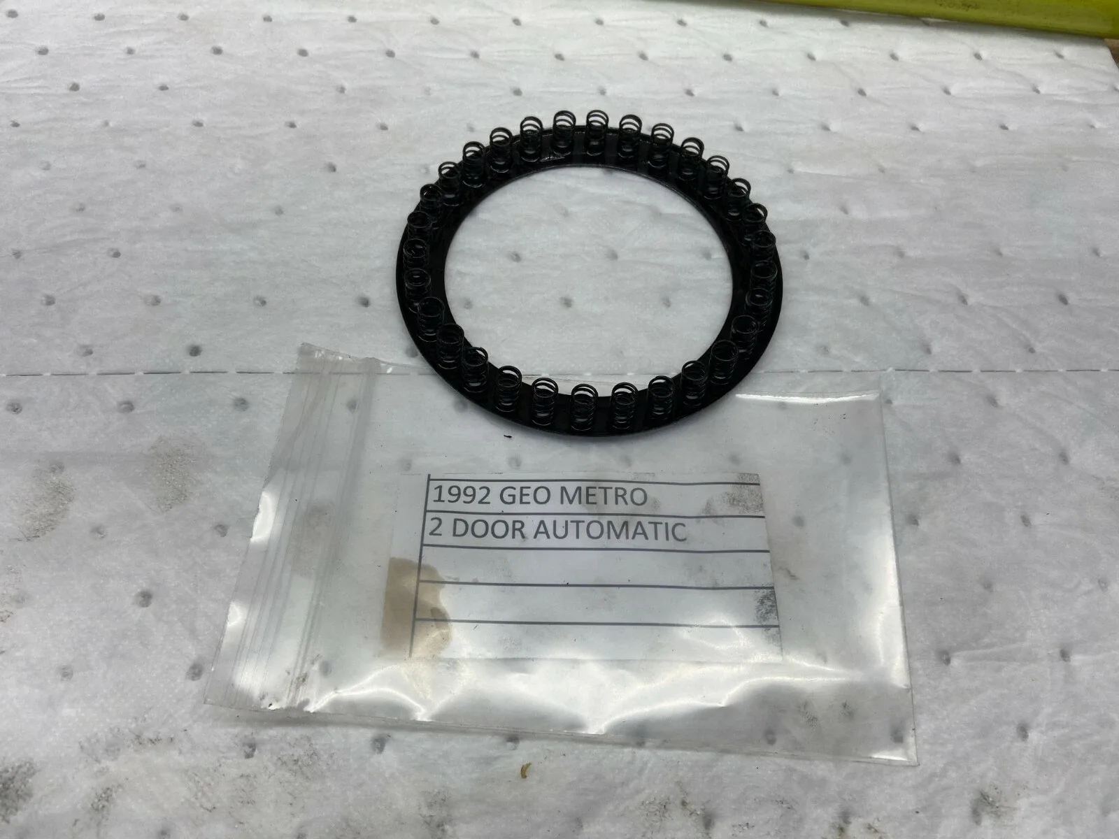 1989-1994 Geo Metro Automatic Transmission Rear Spring Servo - MPN KJUU46UYIDESASA