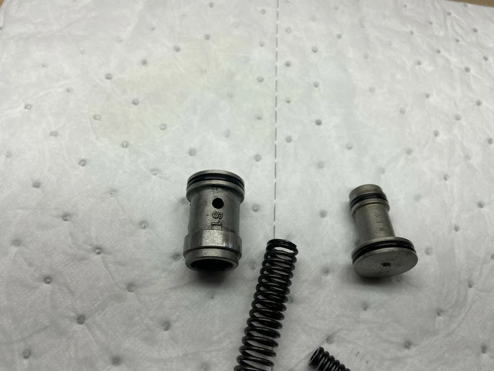 1989-1994 Geo Metro Automatic Transmission Servo Set KJUU46SFY545 image 3