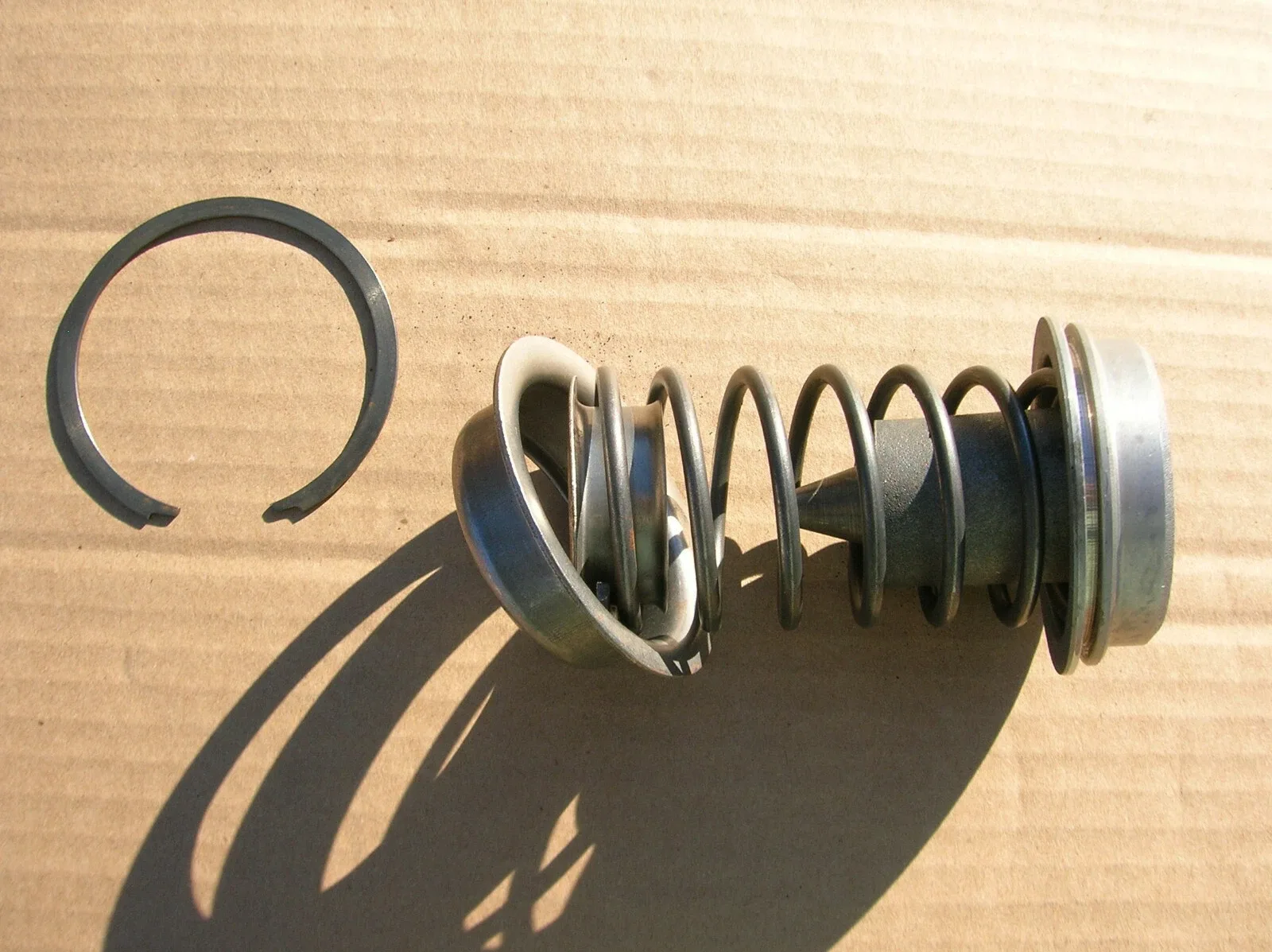 1956-1961 Mopar Torqueflite Reverse Servo Assembly - Interchange 1732099 image 4
